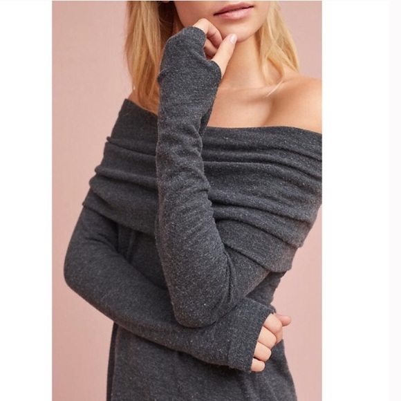 Anthro Michael Stars Tunic - Picture 5 of 8